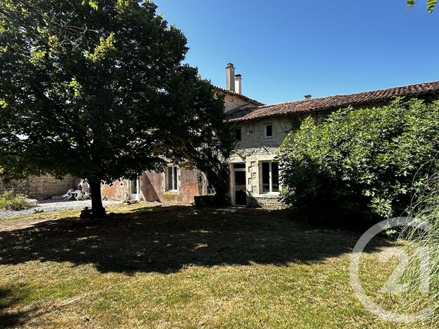 maison à vendre - 5 pièces - 204.7 m2 - LOUBILLE - 79 - POITOU-CHARENTES - Century 21 I.C.S. Immobilier